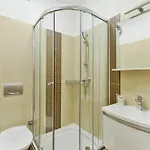 Appartement Laura 1 *