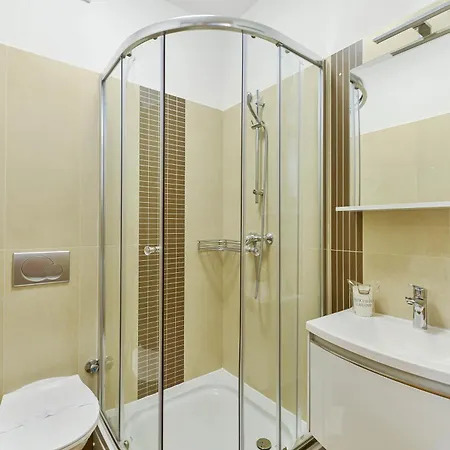 Appartamento Laura 1 *