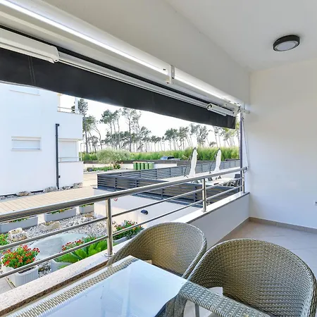 Appartamento Laura 1 *