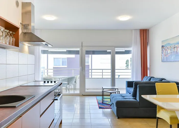 Laura 1 דירה פריבלאקה